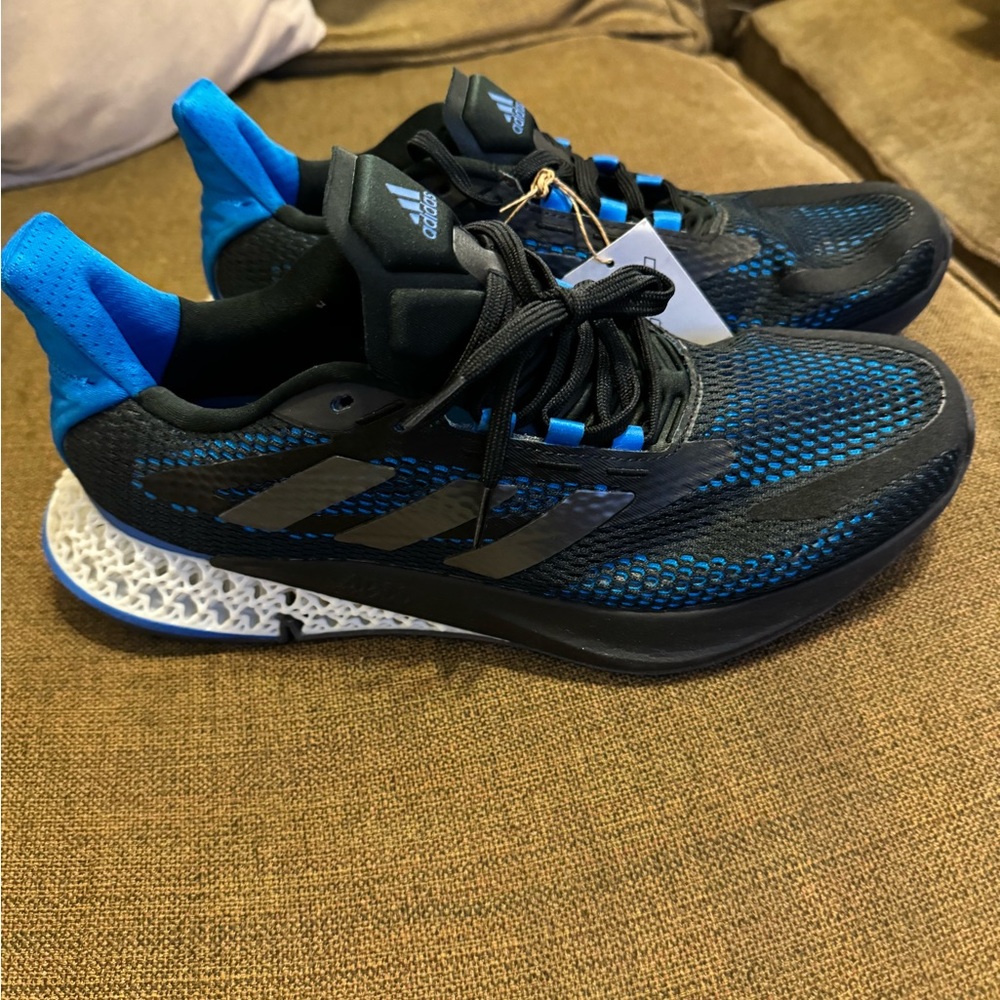 Brand new men’s adidas 4DFWD Pulse in size 9.5, 10.5, 11. New with tags, no Box